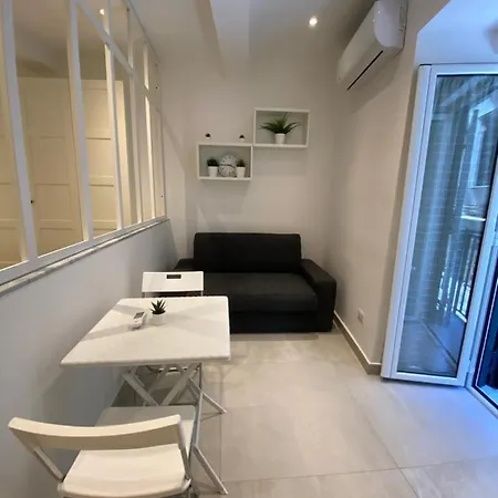 Santa Teresella 40 * נאפולי